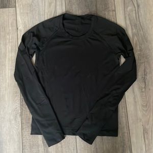 Lululemon Swiftly Tech long sleeve